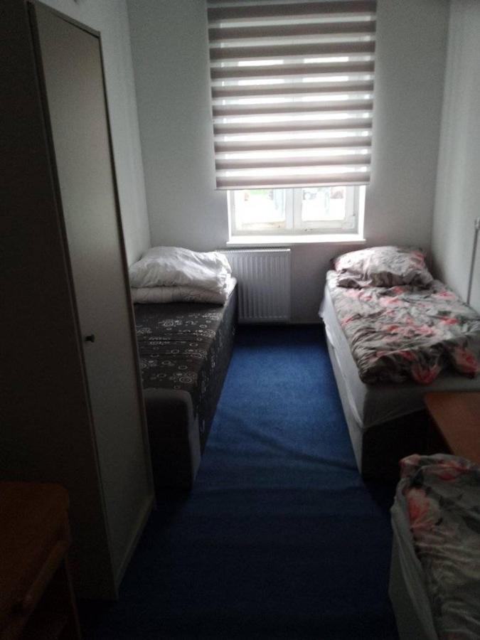 Sagittarius Hostel- Pracowniczy Łódź Eksteriør billede