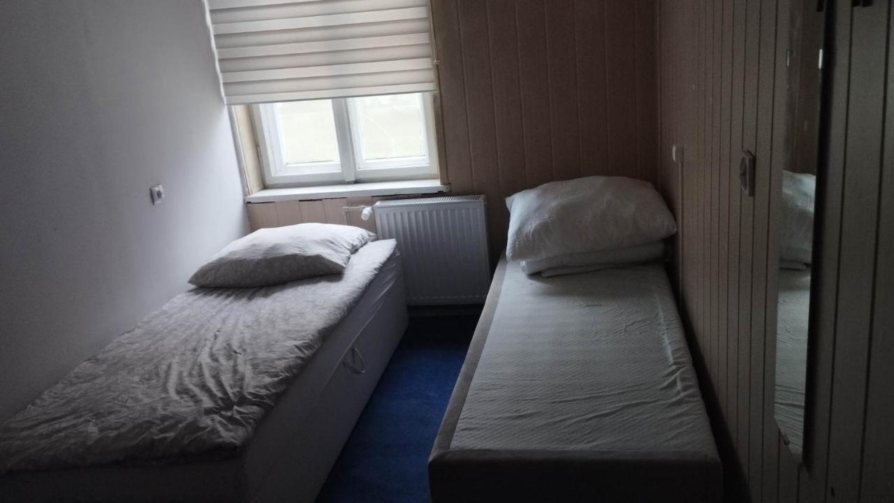 Sagittarius Hostel- Pracowniczy Łódź Eksteriør billede